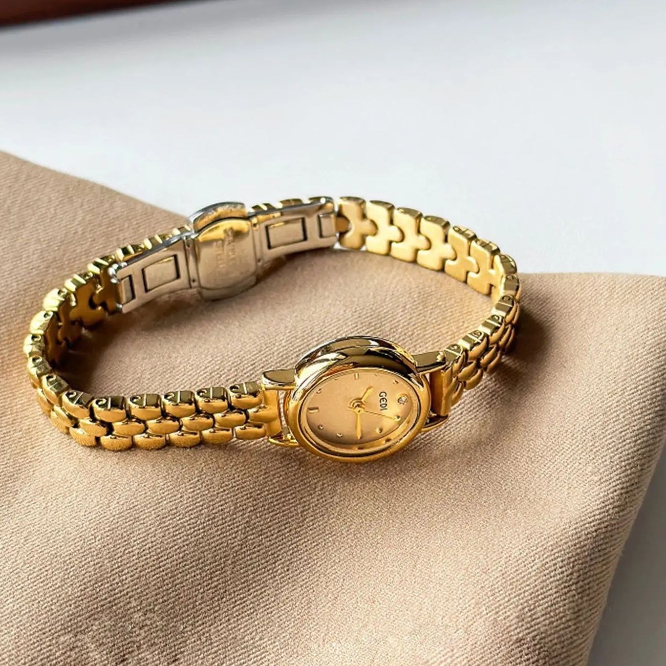 Women's Original Luxury Brands - огляд і ціна Luxury Watch On Sale